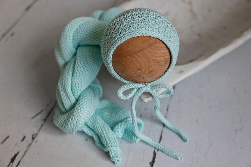 Newborn Photography Knit Wrap & Bonnet Ice